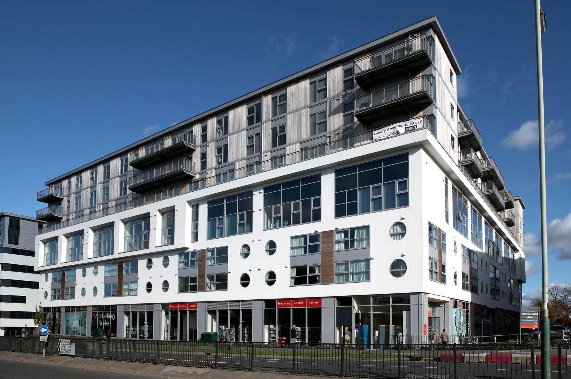 The Paramount, Swindon Luaran gambar